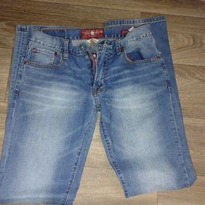 221 Straight Jean

29X34